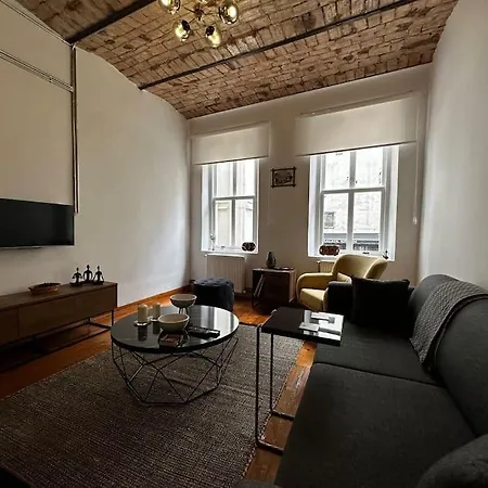 Historical Flat In Galata - Tatar Beyi Street Isztambul
