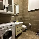 Historical Flat In Galata - Tatar Beyi Street - Tra 2026 Award-winner Lejlighed Istanbul