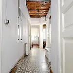 Historical Flat In Galata - Tatar Beyi Street - Tra 2026 Award-winner