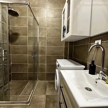 Historical Flat In Galata - Tatar Beyi Street